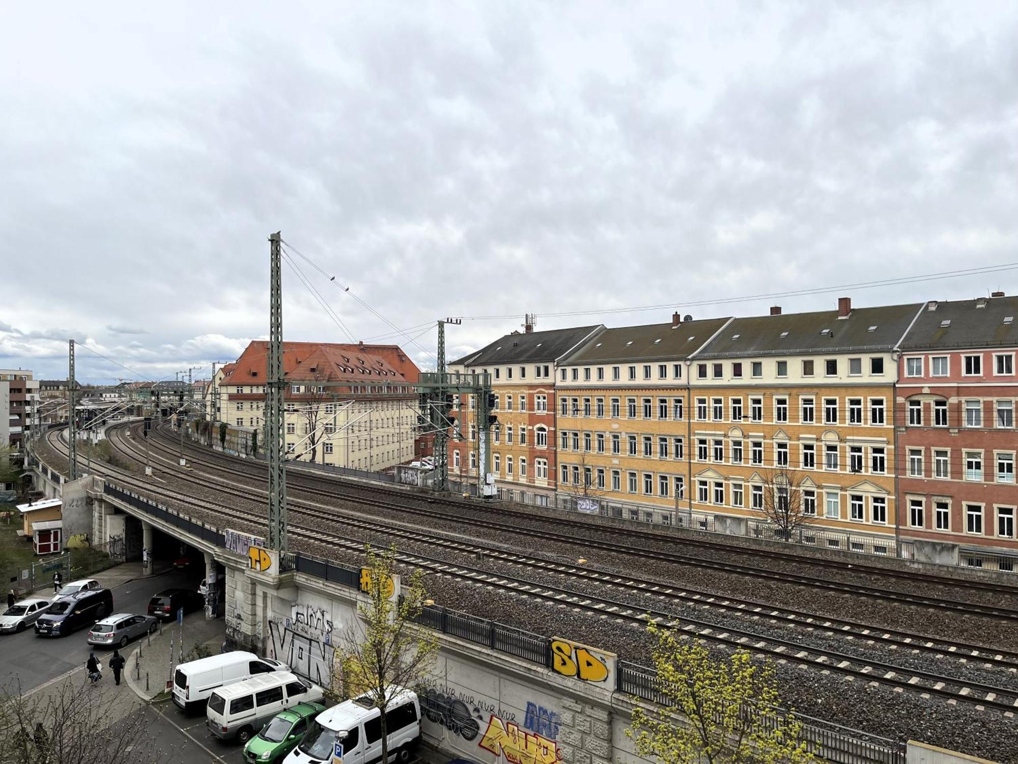 Wohnperle Neustadt - Zentral, Kostenloser Parkplatz, Lift, Klimaanlage Dresde Exterior foto